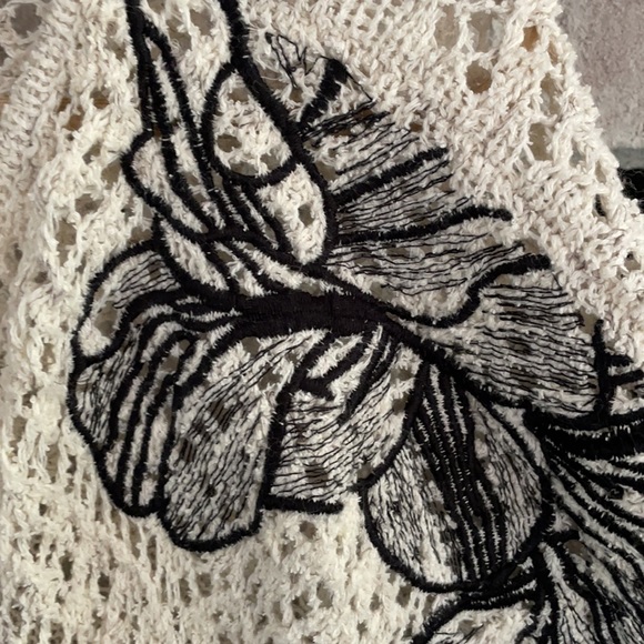 Free People embroidered sweater - Picture 3 of 7